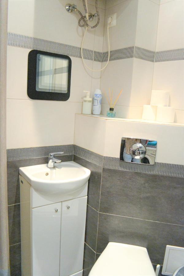 One-Room Apartment On Ogarna St In The Old Town Danzig Exterior foto